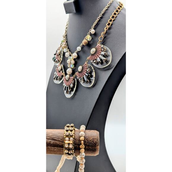 Mixed Lot Clear Pink Rhinestones Howlite 2 Necklaces & 2 Coordinating Bracelets - Picture 2 of 10